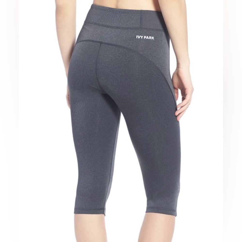 IVY PARK Adidas Capri Leggings Gray Women’s S High-Rise Beyoncé Workout Pants